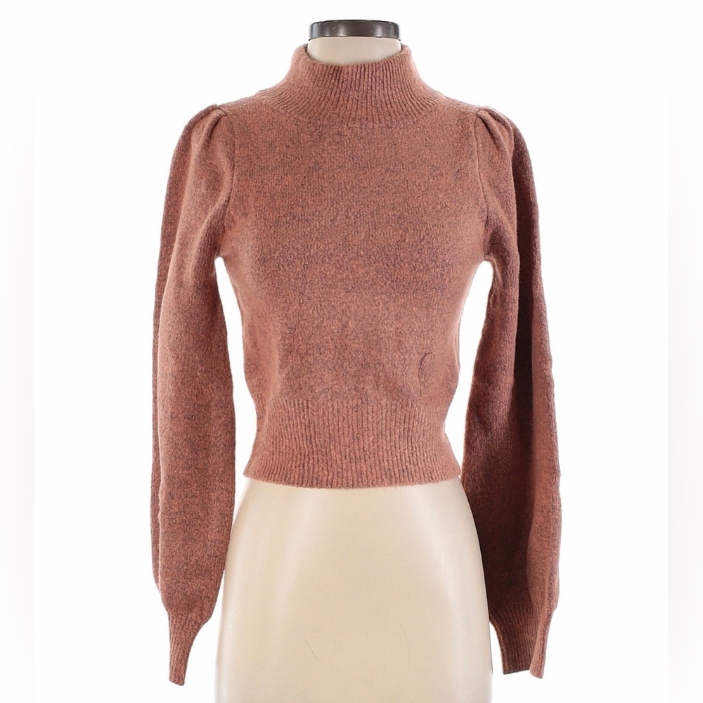 NWT Lulu’s soft heather pink sweater